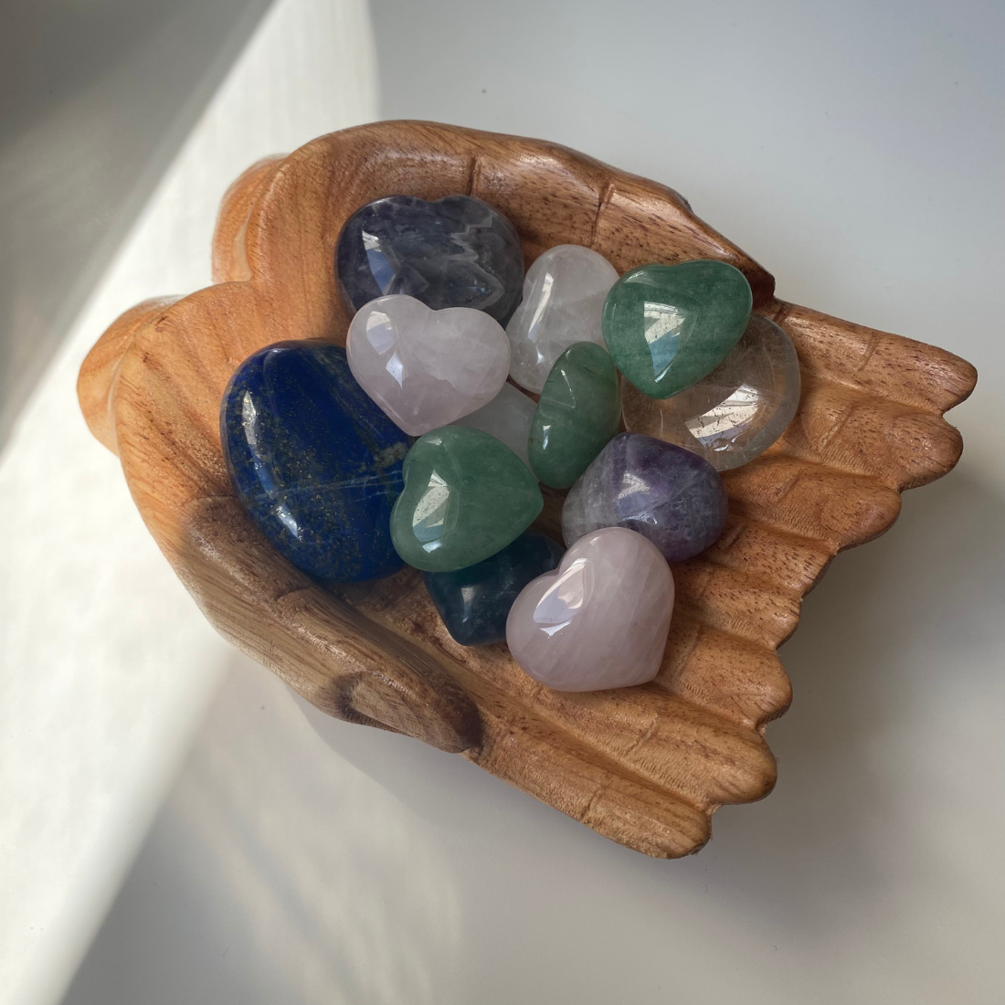 Cuenco de manos de madera