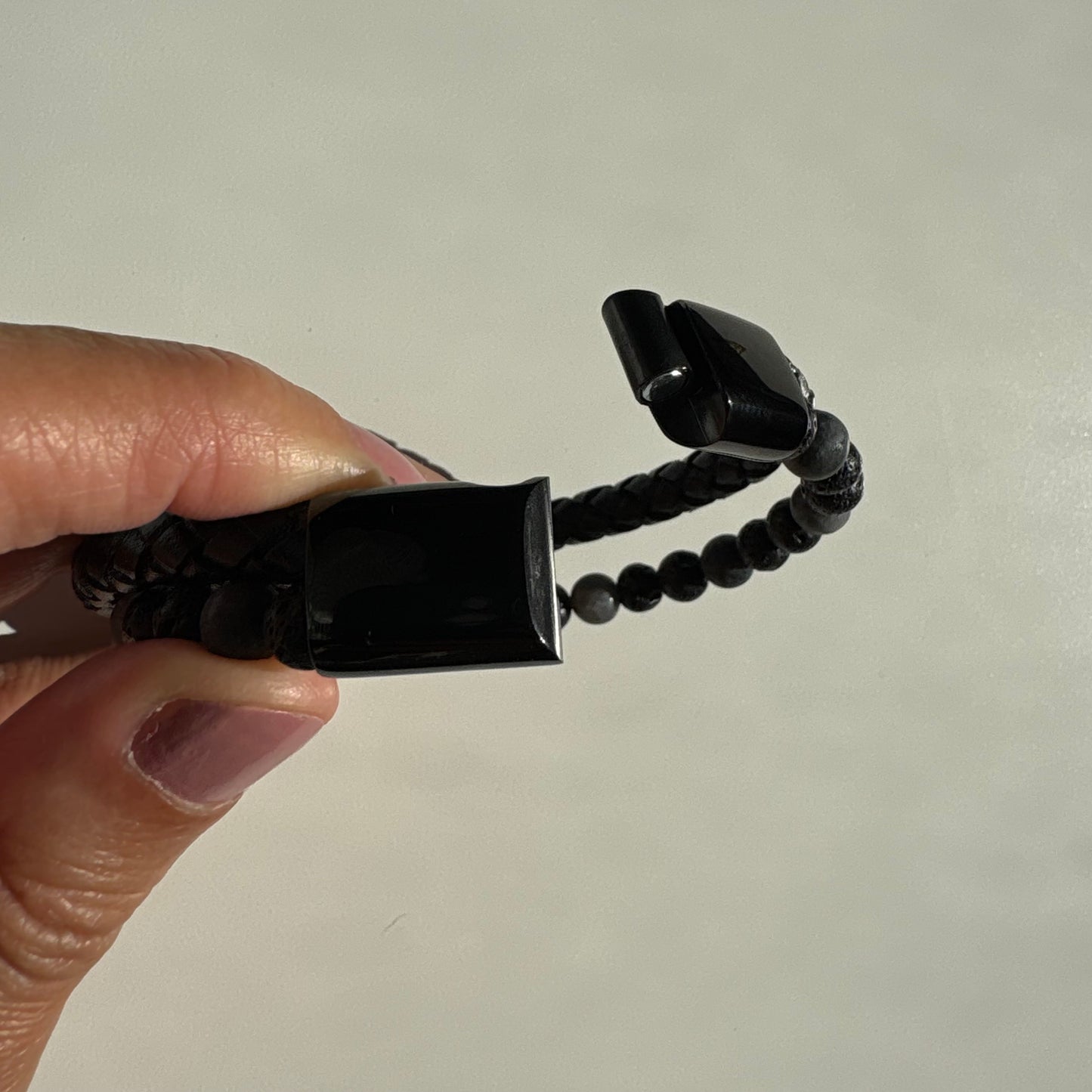 Pulsera doble de piedra lava y labradorita