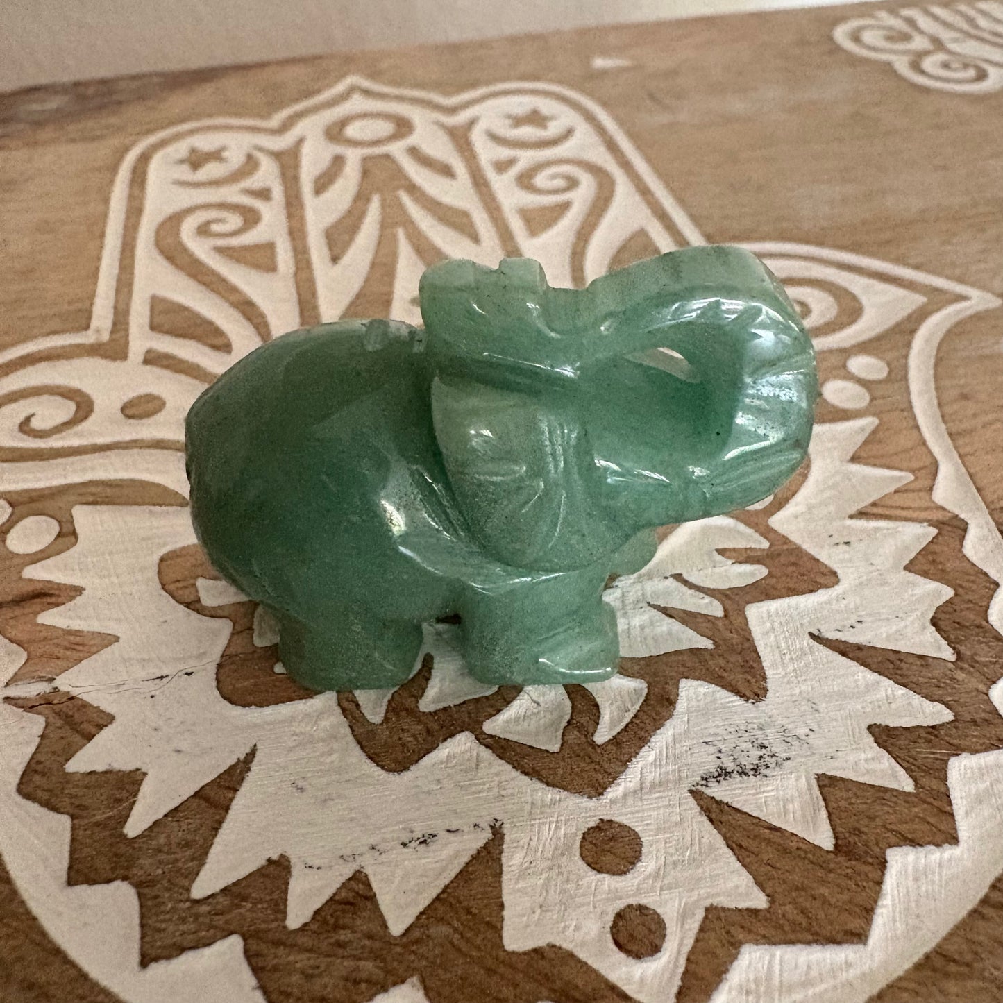 Elefante de aventurina verde
