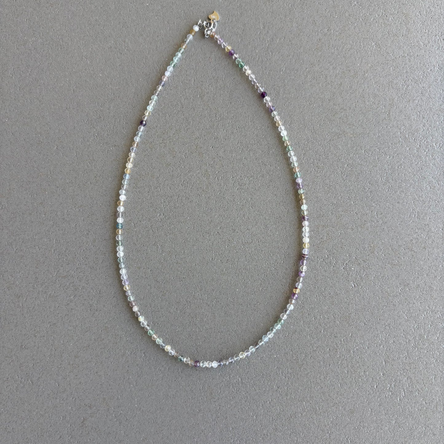 Collar de fluorita