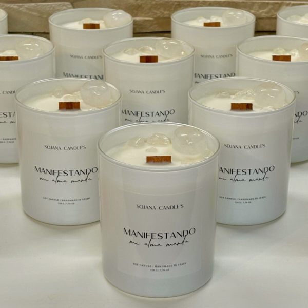 Vela com Cristais Manifestantes