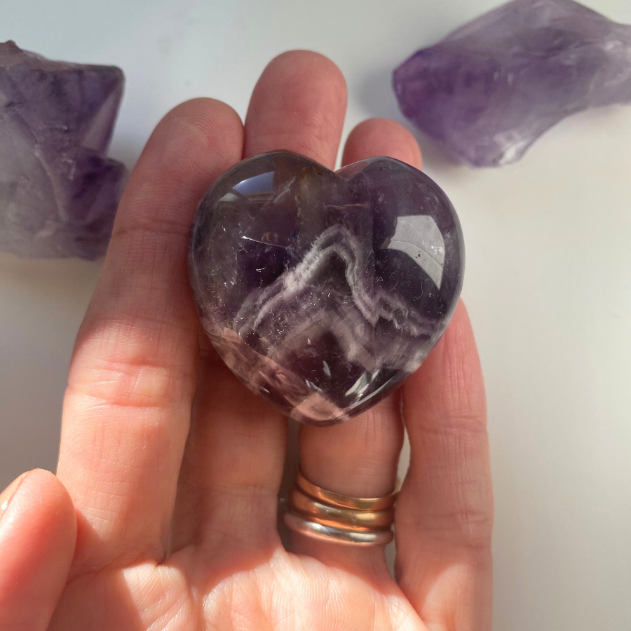 Corazón de amatista