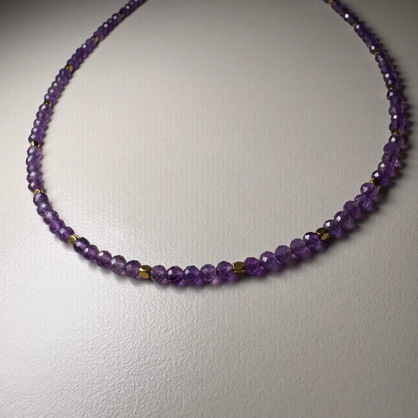 Collar Magnetic Vibes