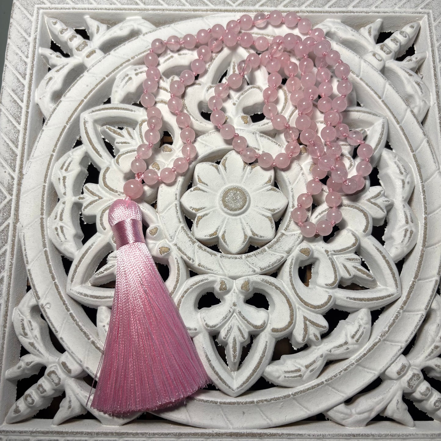 Colla japa mala de cuarzo rosa