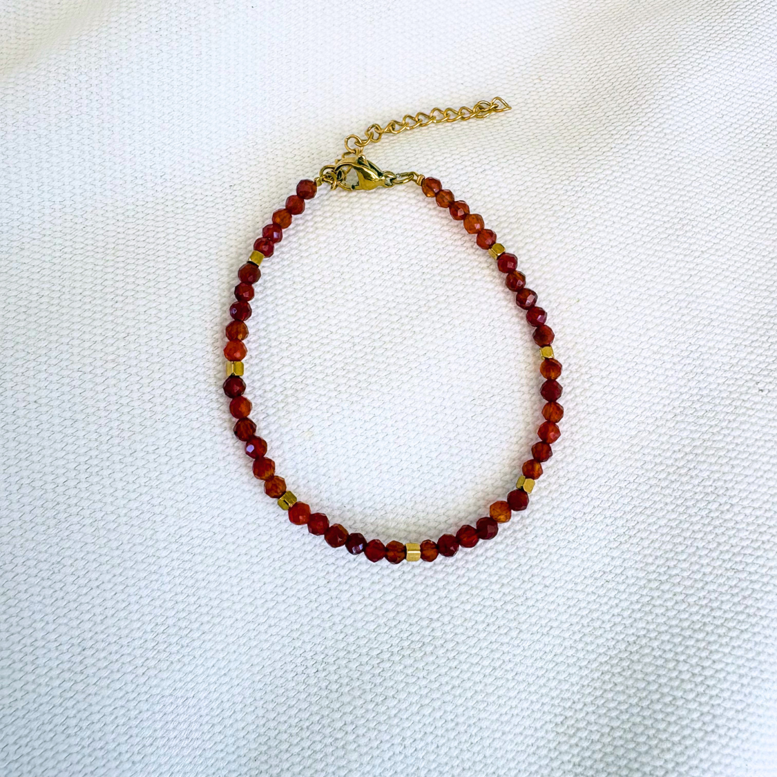 Magnetic Vibes pulsera y collar de cornalina