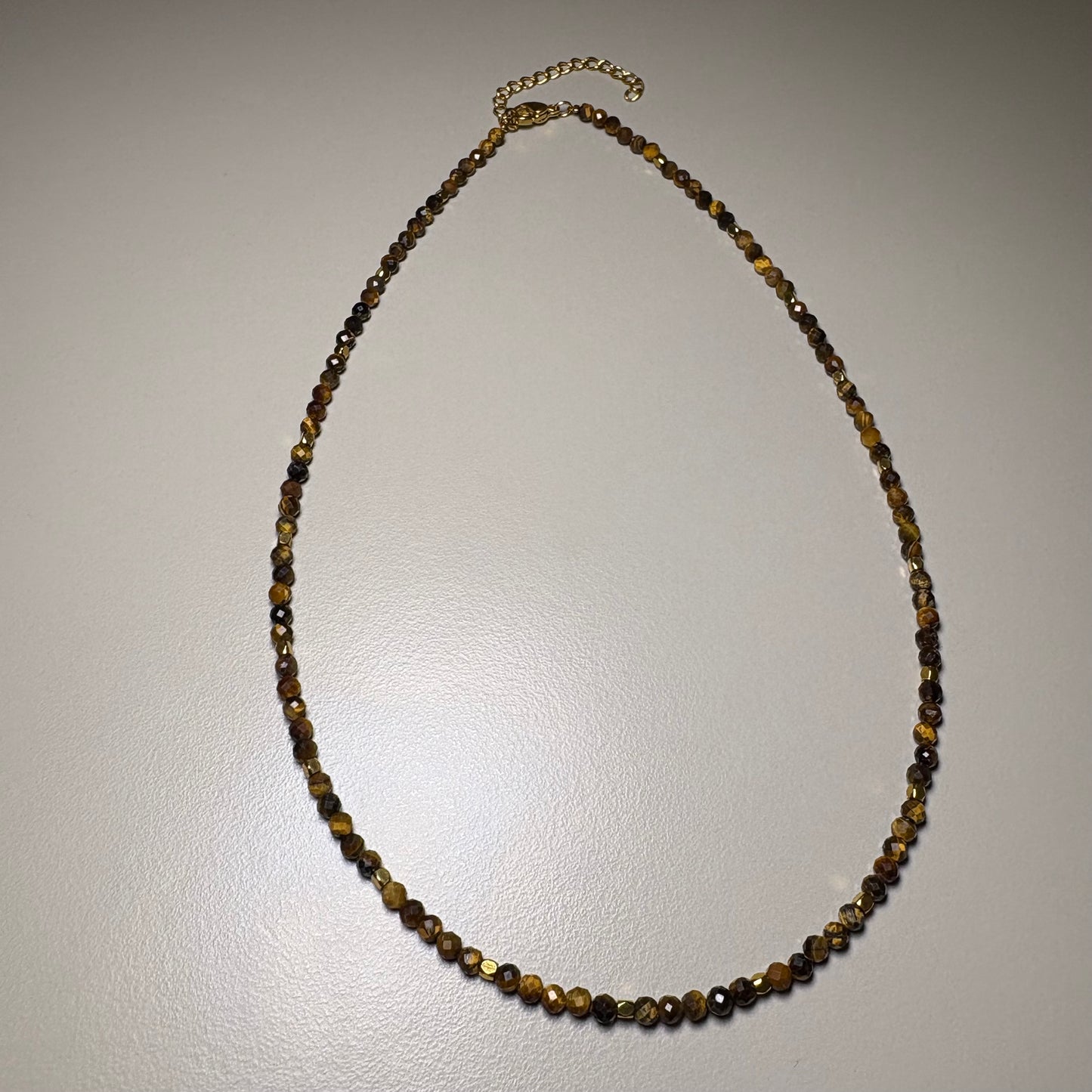 Collar Magnetic Vibes