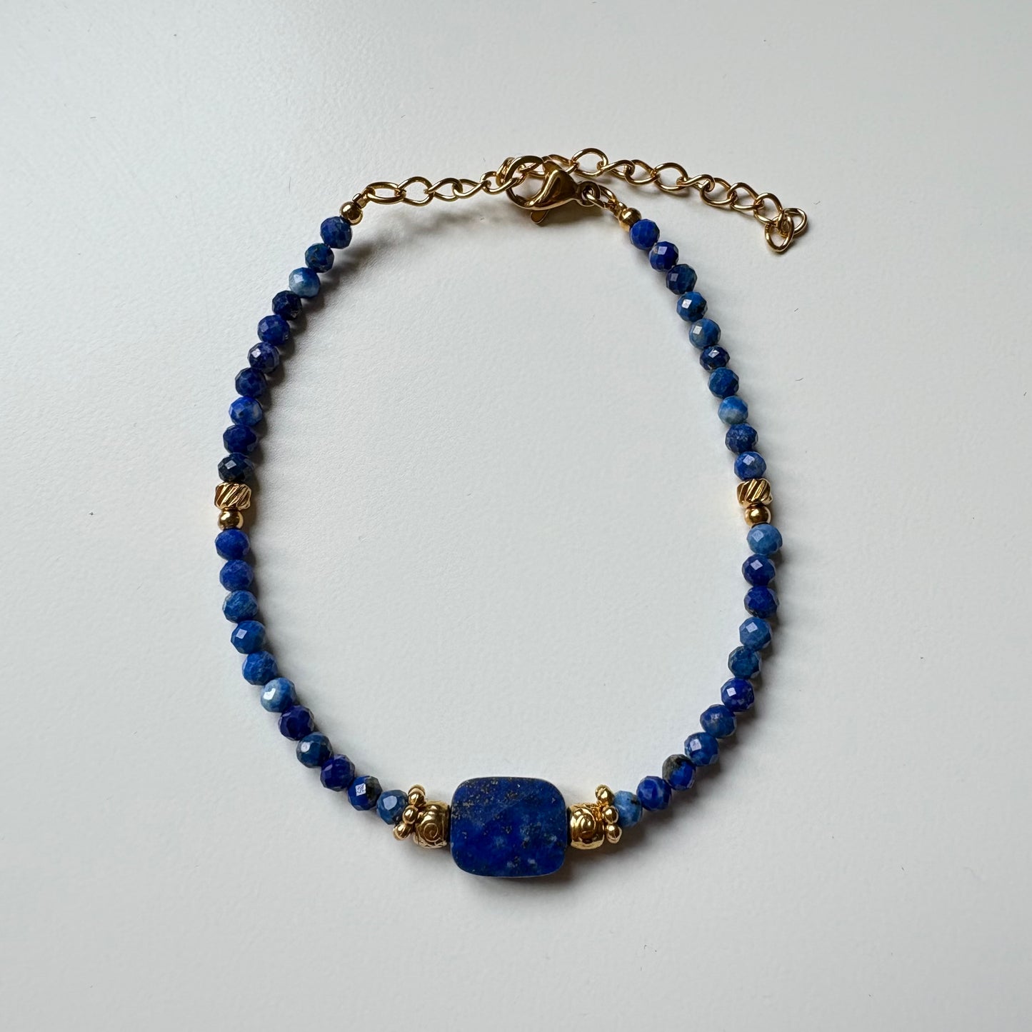 Pulsera Mystica de Lapis Lazuli