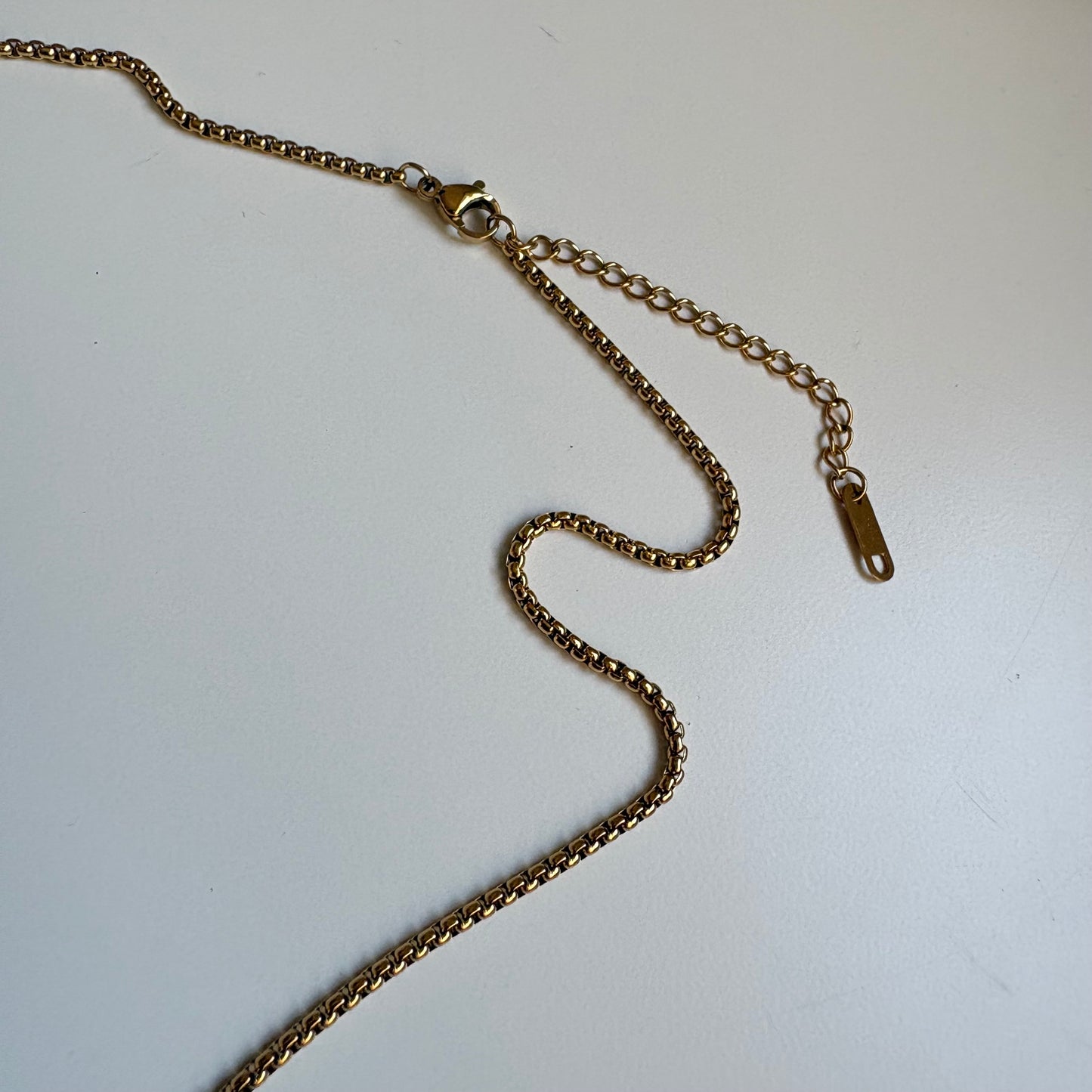 Collar oso bañado en oro