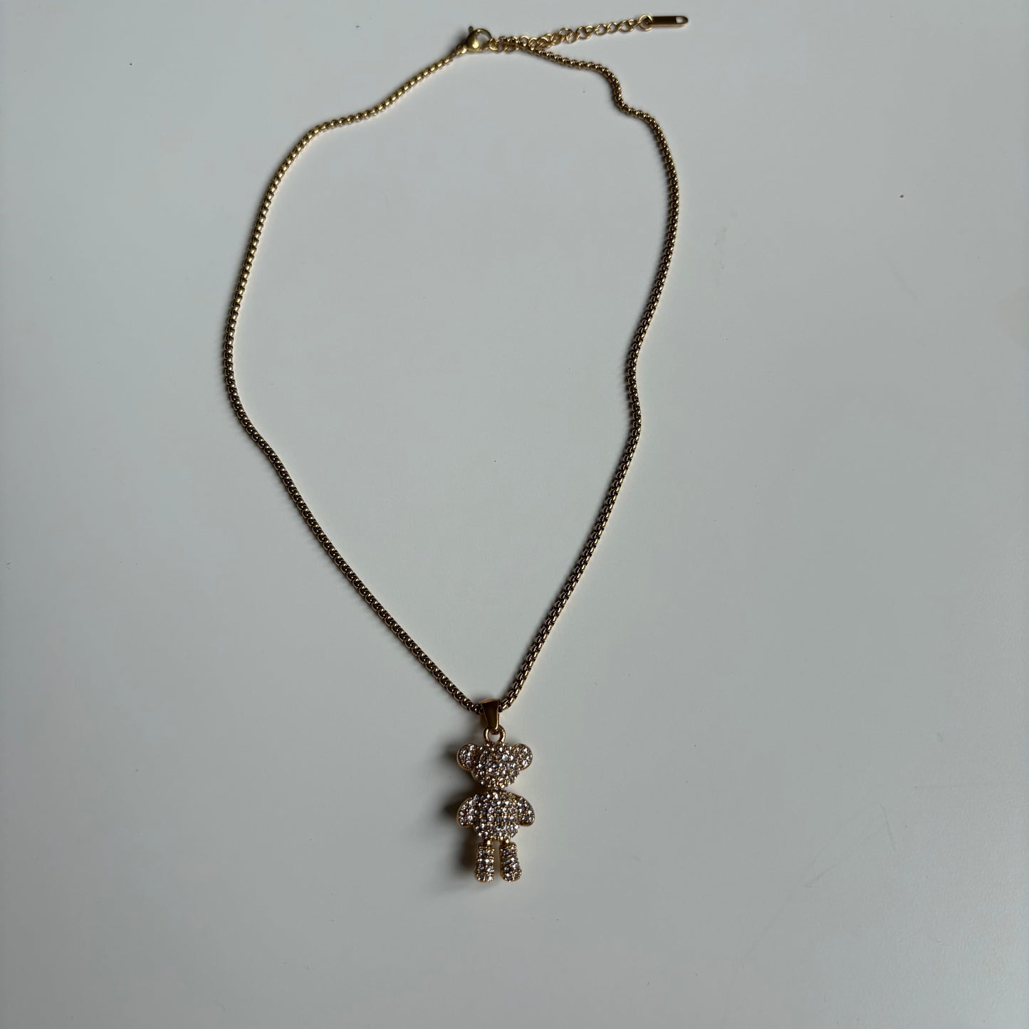 Collar oso bañado en oro