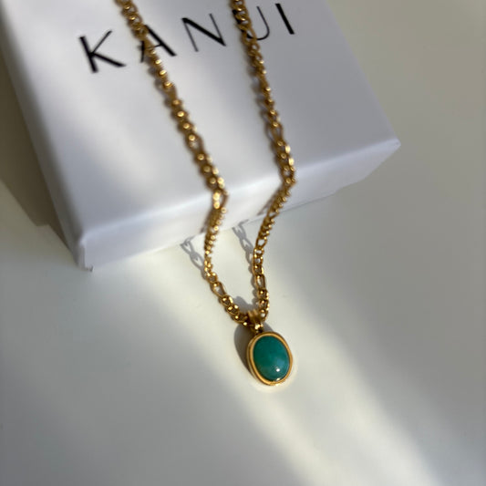Collar de amazonita bañado en oro 18k